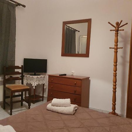 Soullas Apart -Ελλαδα- Apartamento Ermoupoli Exterior foto