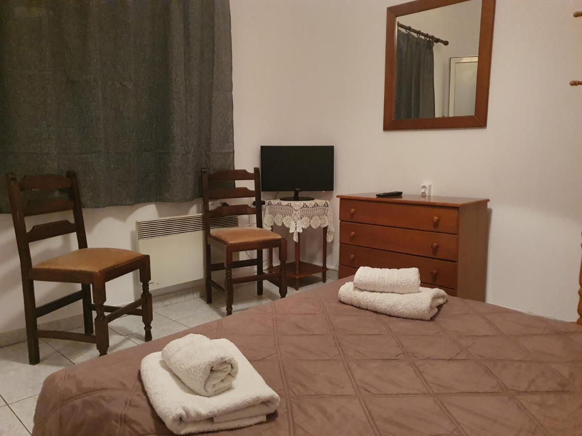 Soullas Apart -Ελλαδα- Apartamento Ermoupoli Exterior foto